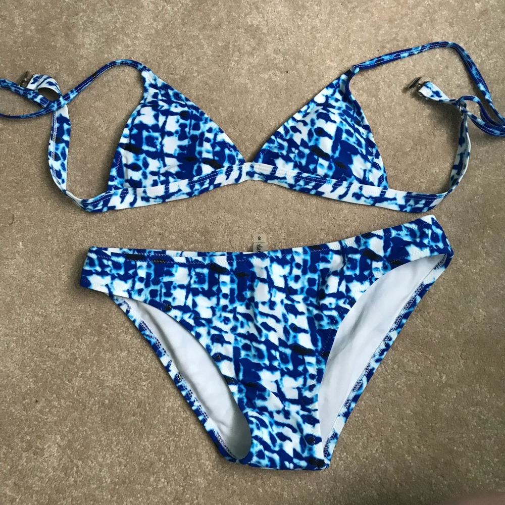 bikini
